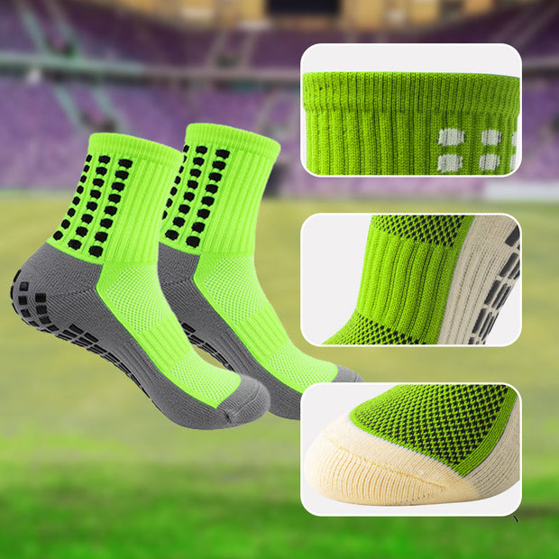 Slip-resistant, breathable football socks + shin lacher Set