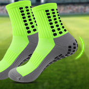 Slip-resistant, breathable football socks + shin lacher Set